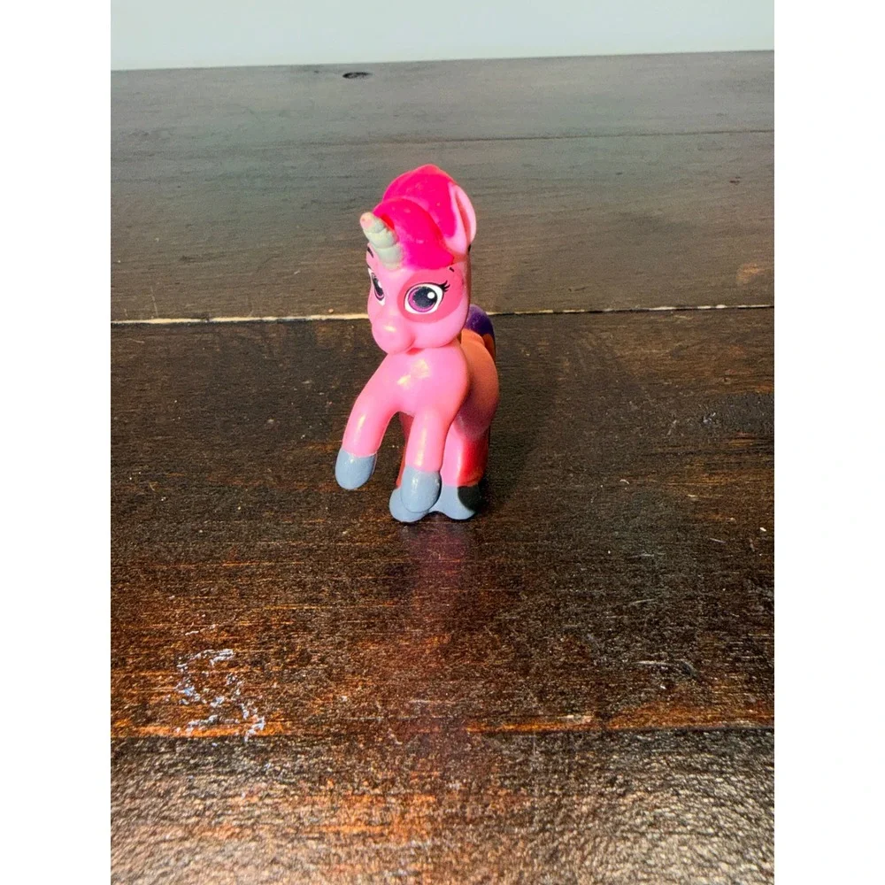 Fisher Price Rainbow Rangers Doll Pink‎ Unicorn Toy Figure
